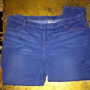 Women’s blue jean Stretchy 24W to 26W